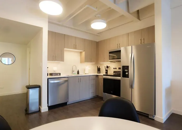 Apartment Above The Roots - Classy 1bd Escape Washington